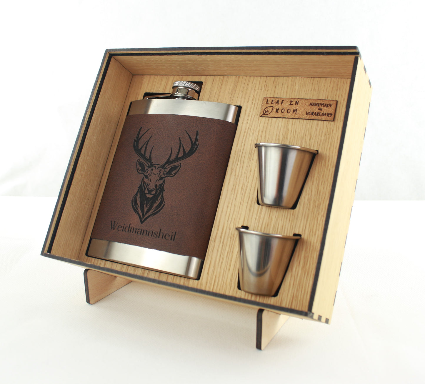 Flachmannbox mit Edelstahlbecher