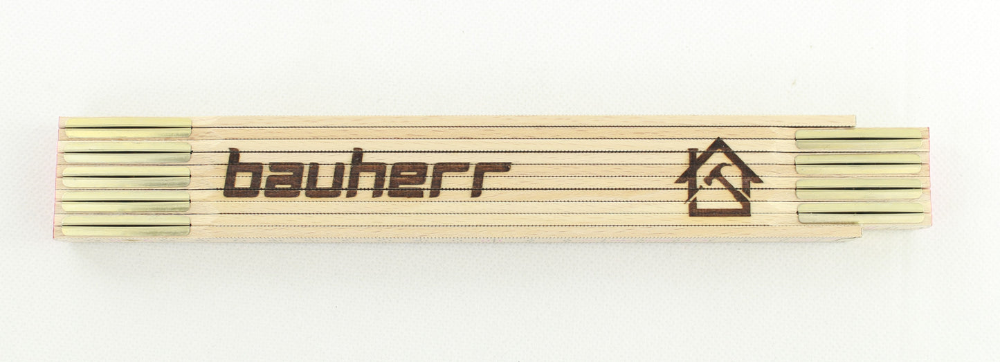 Meterstab mit Gravur – personalisierter Zollstock aus Holz