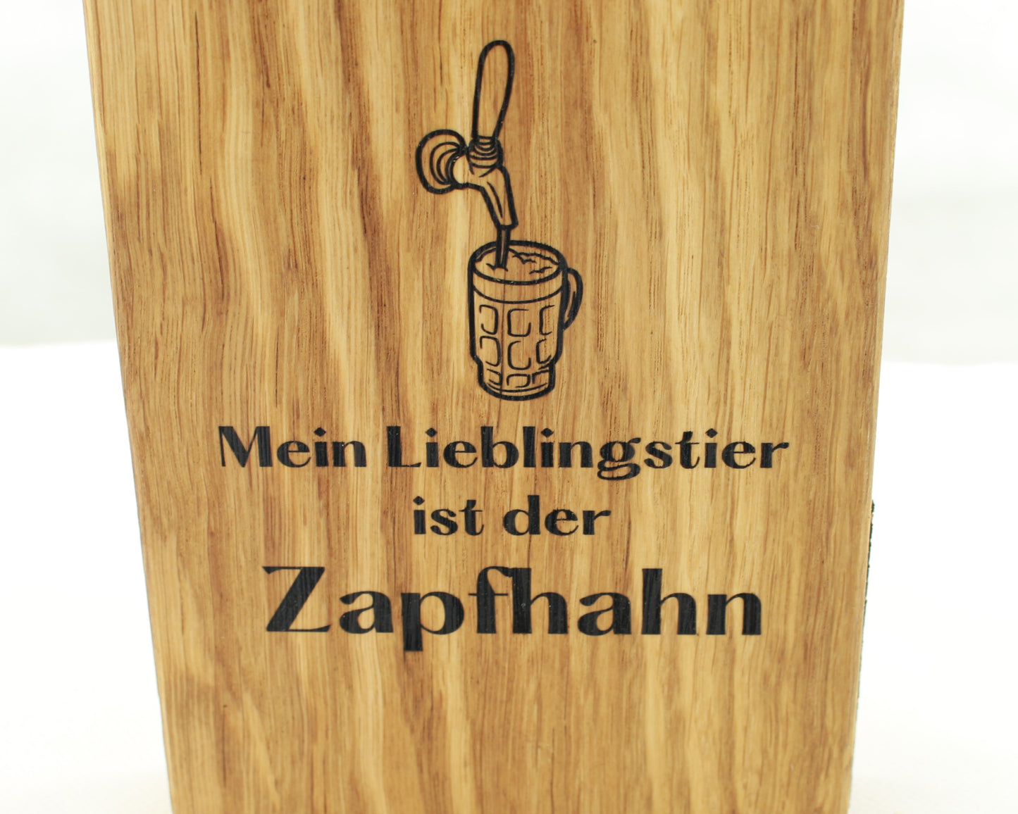 Wand Flaschenöffner aus Massivholz mit Magnet, handgefertigt in Vorarlberg
