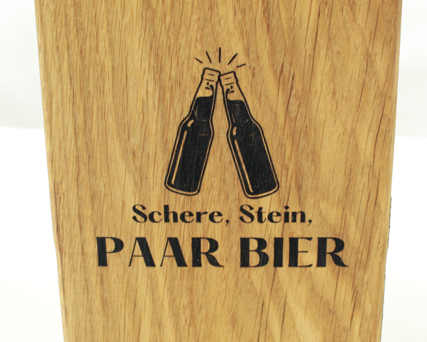 Wand Flaschenöffner aus Massivholz mit Magnet, handgefertigt in Vorarlberg