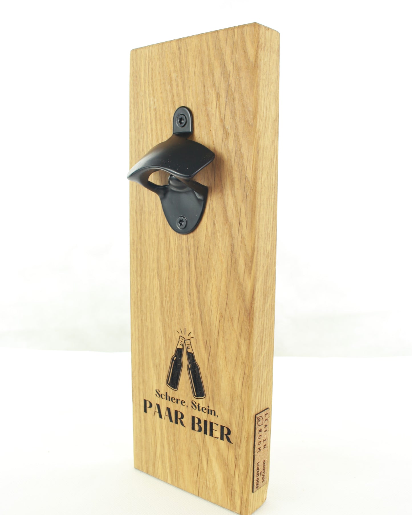 Wand Flaschenöffner aus Massivholz mit Magnet, handgefertigt in Vorarlberg
